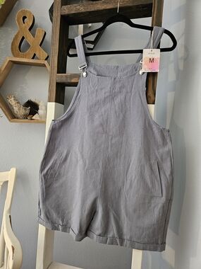 NWT Adjustable Grey Linen Romper Overalls Size Medium